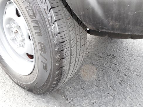 Used 1998 Jeep Cherokee SE image 12