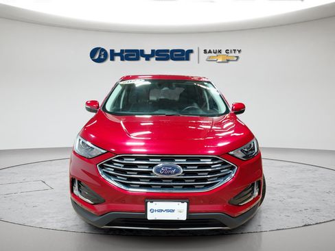 Used 2024 Ford Edge Titanium AWD/4WD image 2