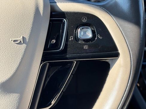 Used 2020 Lincoln Corsair Reserve w/ Equipment Group 202A image 19