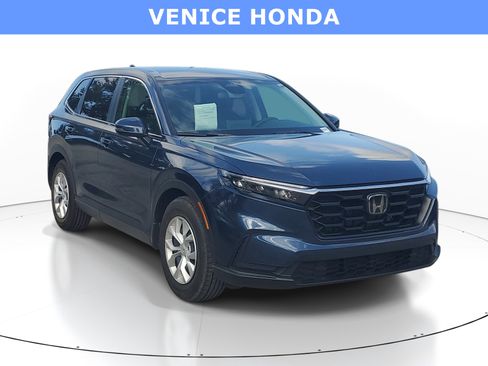 Used 2025 Honda CR-V LX image 1