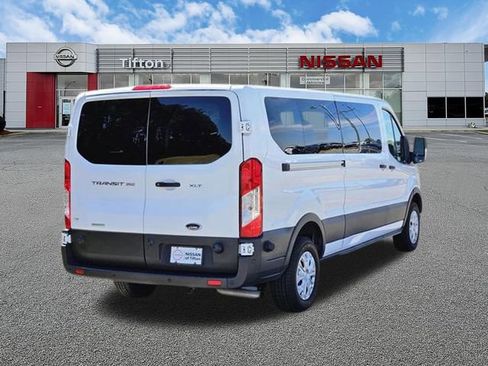 Used 2024 Ford Transit 350 XLT RWD image 4