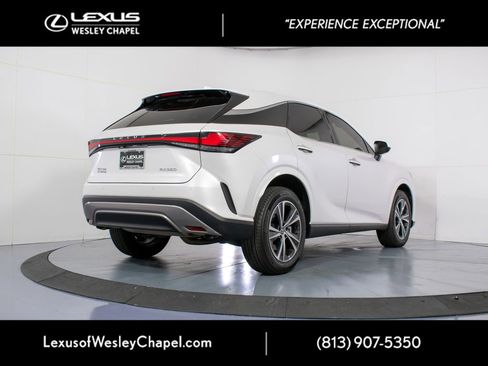 Used 2025 Lexus RX 350 FWD w/ Technology Package image 6