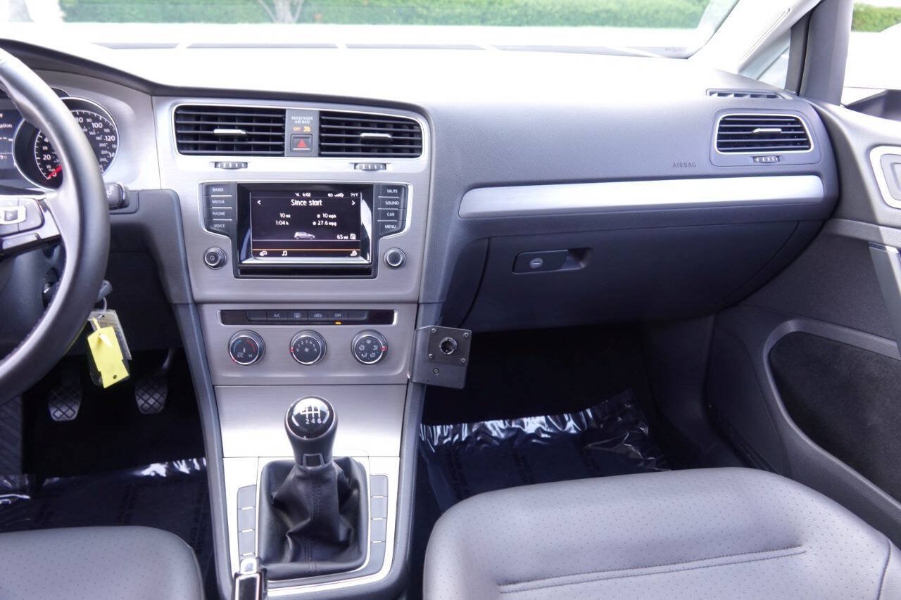 Used 2015 Volkswagen Golf TDI S FWD image 68