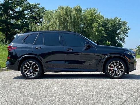 Used 2024 BMW X5 xDrive40i w/ M Sport Package AWD/4WD image 8