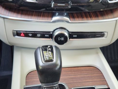 Used 2019 Volvo XC60 T5 Inscription w/ Protection Package Premier AWD/4WD image 20