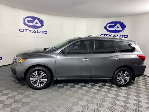 Used 2020 Nissan Pathfinder SV FWD image 6