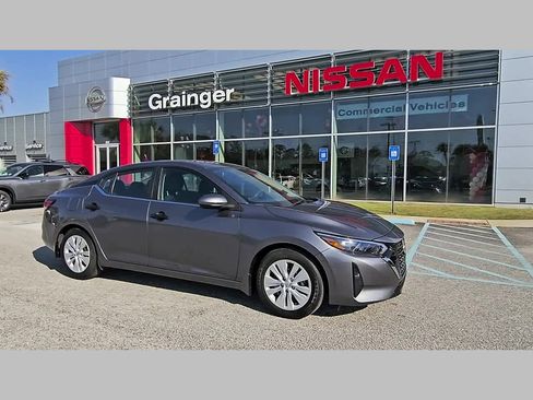 Used 2024 Nissan Sentra S image 37