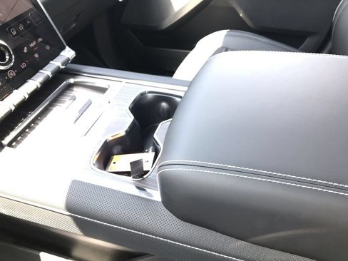 Used 2025 GMC Sierra EV Denali AWD/4WD image 20