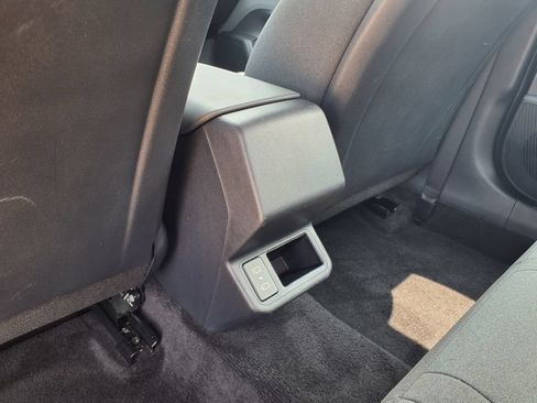 Used 2025 Kia K4 FWD image 19