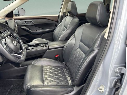Used 2023 Nissan Rogue Platinum w/ Platinum Premium Package AWD/4WD image 9