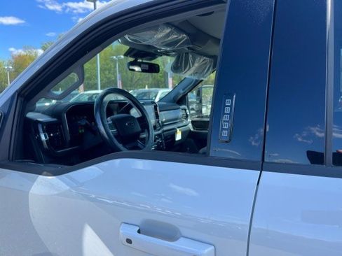 New 2026 Ford F350 Lariat w/ Tremor Off-Road Package AWD/4WD image 33
