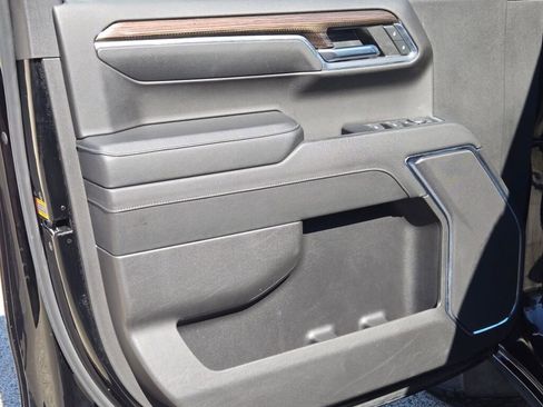 Used 2024 Chevrolet Silverado 1500 LT image 19