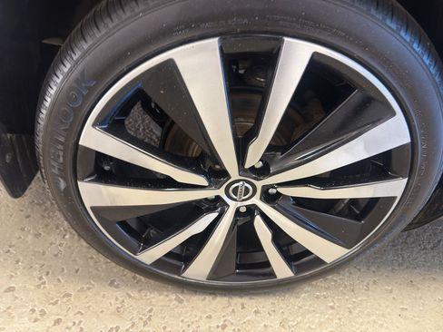 Used 2021 Nissan Altima 2.5 Platinum AWD/4WD image 34