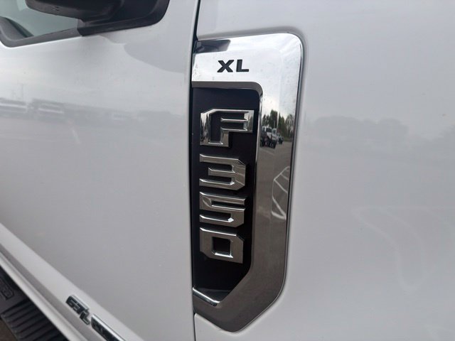 Used 2020 Ford F350 XL w/ Power Equipment Group AWD/4WD image 5
