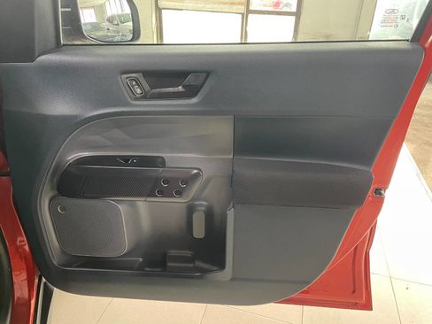 Used 2024 Ford Maverick XL image 27