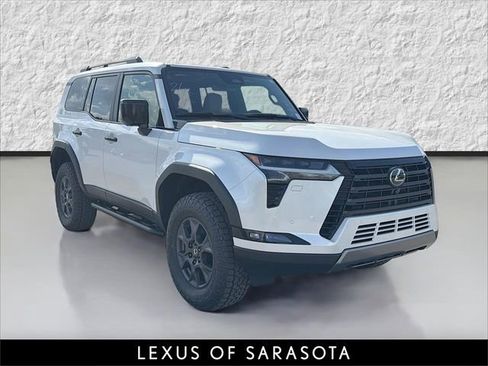 New 2026 Lexus GX 550 image 1