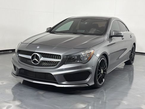 Used 2015 Mercedes-Benz CLA 250 image 9