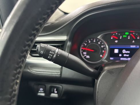 Used 2020 GMC Acadia SLT image 38