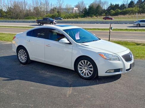 Used 2013 Buick Regal Premium image 7
