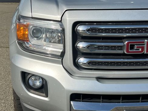 Used 2016 GMC Canyon SLE w/ All Terrain Package image 8