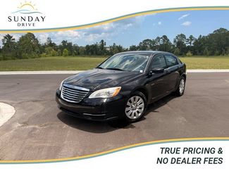 Used 2011 Chrysler 200 LX FWD video 1