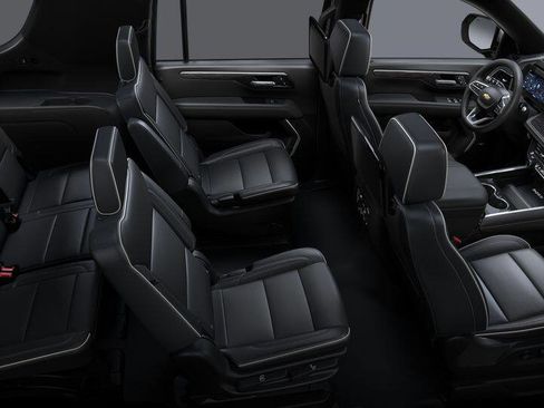 New 2025 Chevrolet Suburban Premier image 26