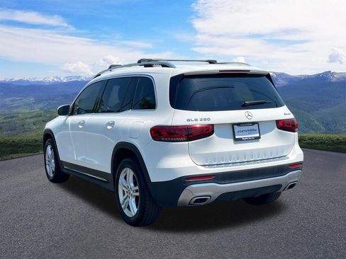 Used 2020 Mercedes-Benz GLB 250 4MATIC image 3
