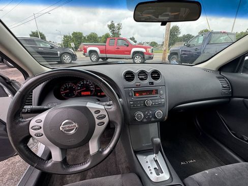 Used 2007 Nissan Altima 2.5 S w/ Technology Pkg FWD image 19