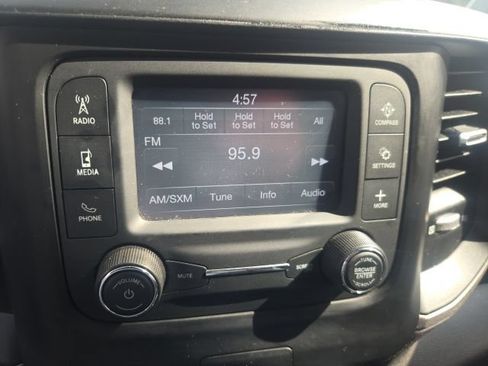 Used 2022 RAM 2500 Tradesman AWD/4WD image 9