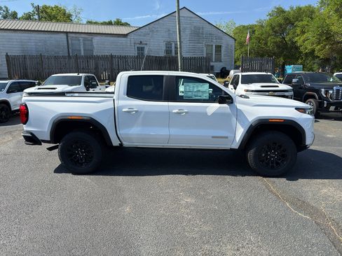 New 2026 GMC Canyon Elevation RWD image 6