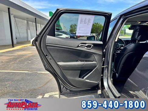 Used 2023 Kia Sportage EX AWD/4WD image 53