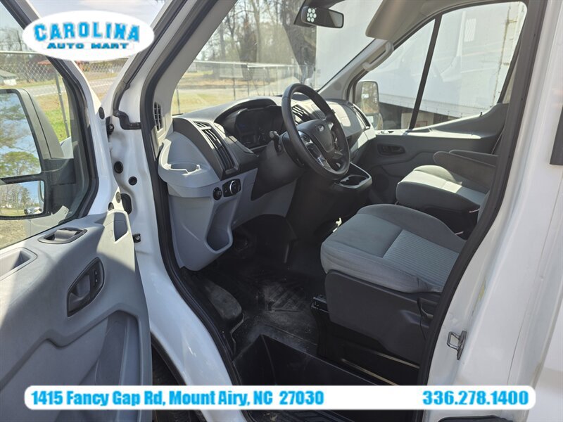 Used 2015 Ford Transit 250 148 High Roof Extended RWD image 6