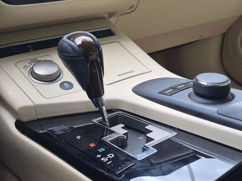 Used 2014 Lexus ES 350 w/ Premium Package FWD image 14