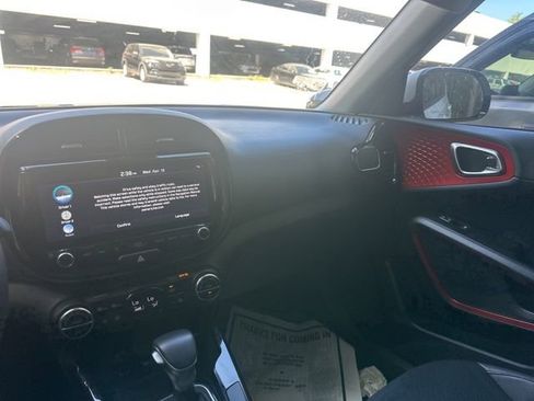 Used 2023 Kia Soul GT-Line image 31