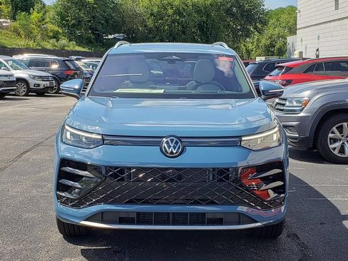New 2026 Volkswagen Tiguan SEL R-Line AWD/4WD image 5