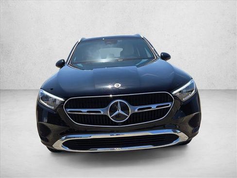Certified 2026 Mercedes-Benz GLC 300 image 2