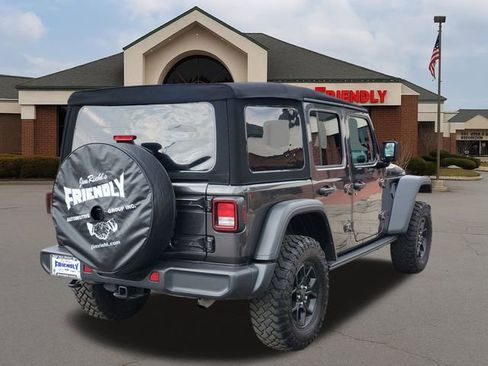 Used 2024 Jeep Wrangler Unlimited Sport AWD/4WD image 4