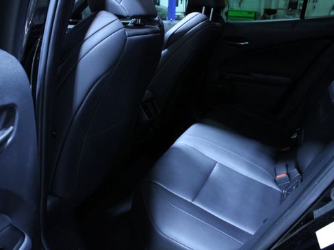 Used 2019 Lexus UX 200 F Sport w/ F Sport Premium Package image 23