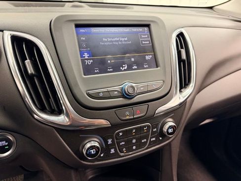 Used 2024 Chevrolet Equinox LT image 12