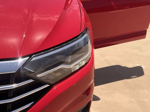 Used 2019 Volkswagen Jetta SE FWD image 24