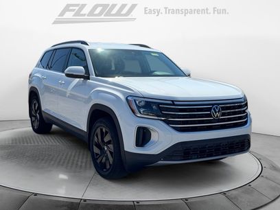 Certified 2025 Volkswagen Atlas SE w/ Black Wheel Package