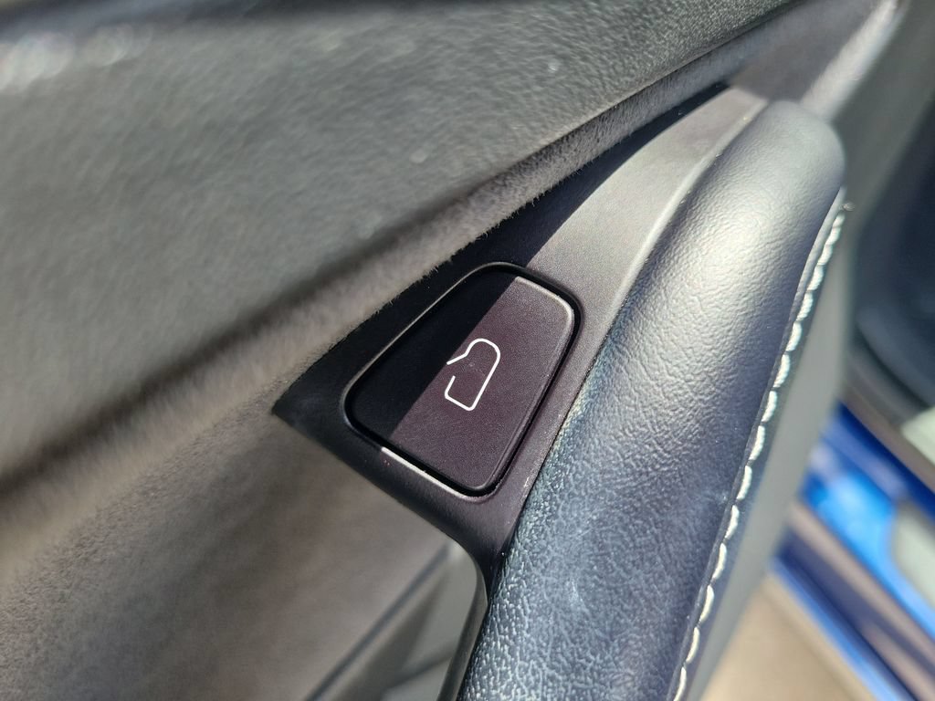 Used 2022 Tesla Model 3 Performance AWD/4WD image 14