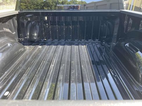 Used 2023 RAM 1500 Laramie AWD/4WD image 11