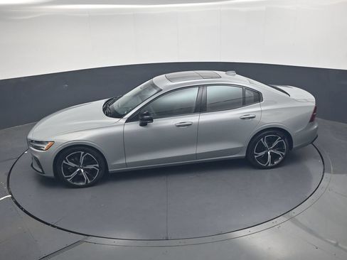 Used 2024 Volvo S60 B5 Core w/ Climate Package FWD image 38