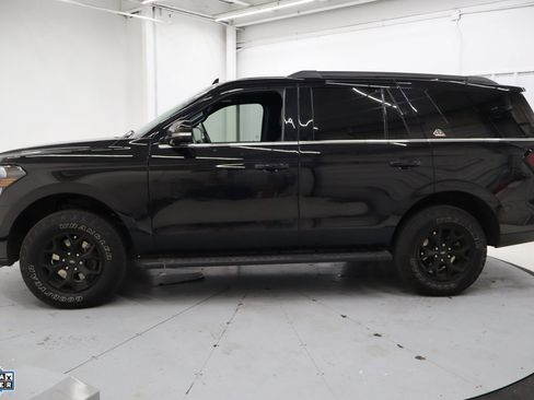Used 2022 Ford Expedition Timberline image 9