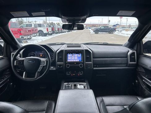 Used 2019 Ford Expedition XLT w/ Equipment Group 202A image 25