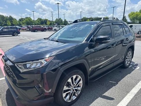 Used 2021 Toyota RAV4 XLE Premium FWD image 1