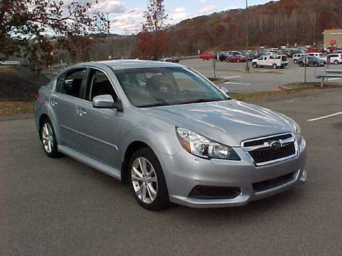 Used 2014 Subaru Legacy 2.5i Premium image 32