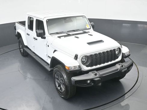 New 2026 Jeep Gladiator Sport image 46
