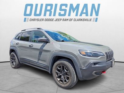 Used 2019 Jeep Cherokee Trailhawk w/ Comfort/Convenience Group